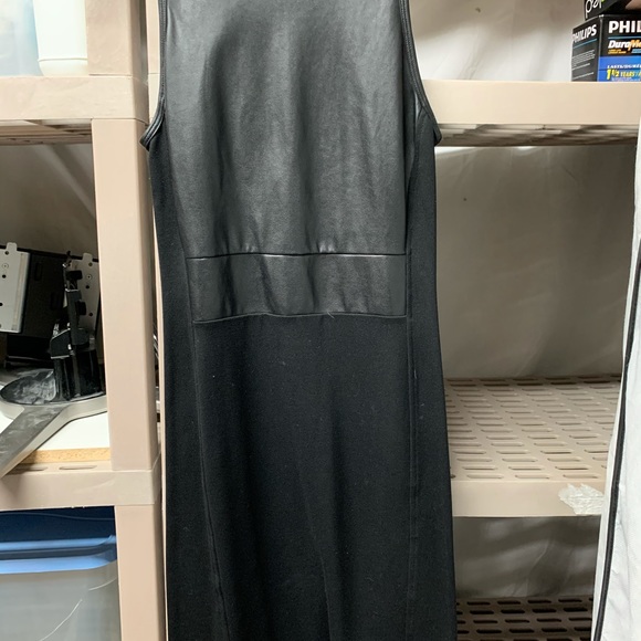 11 DRESSES FOR $200 - Picture 8 of 11